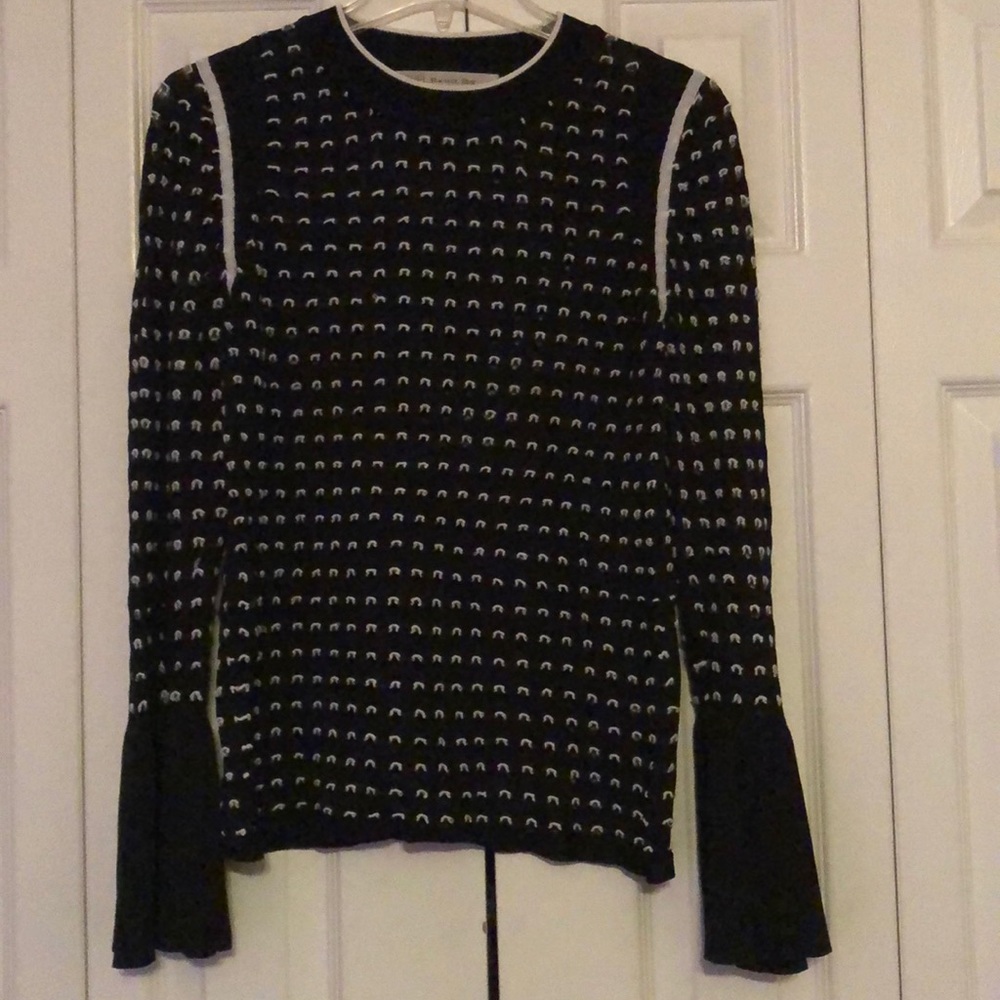 Long sleeve sweater with bell sleeve
